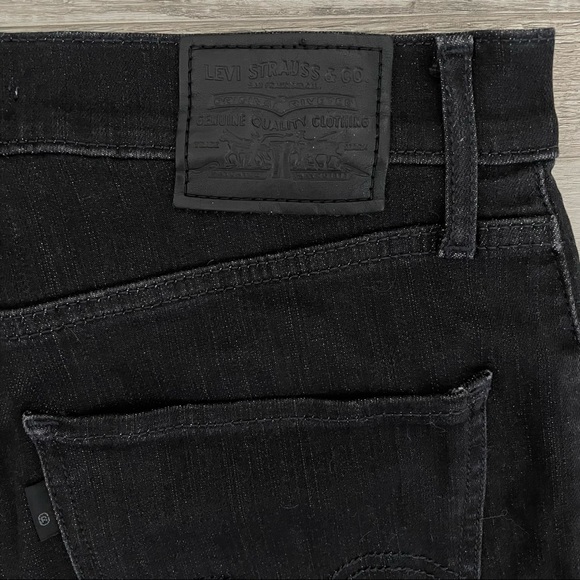 Levi’s Mile High Super Skinny in Washed Black - Picture 10 of 11